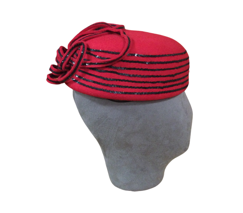 SF 1057 Suedefelt Red/Black Pillbox Hat