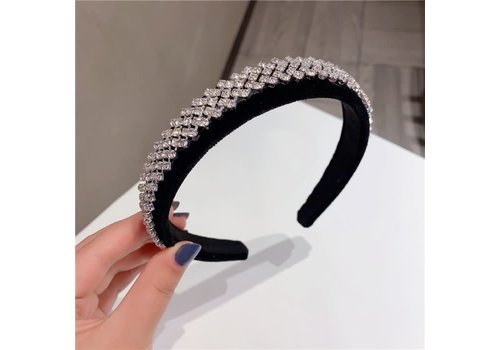 Peach Accessories HA710 Black Hairband with Diamonte detail