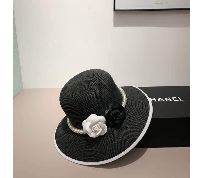 WH163 Pretty Black Straw Hat