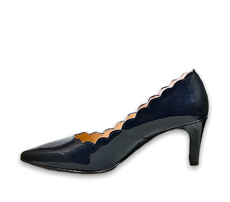 Brenda Zaro 3094 Navy Patent Scallop