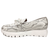 Wonders A-2444 Wht/Sil Croc Patent