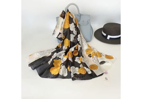 Peach Accessories TT228 Satin scarf in Yellow Roses