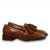 Wonders B-7220 Tan Croc Loafer w/Tassel