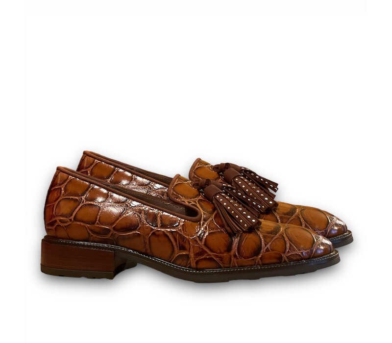 Wonders B-7220 Tan Croc Loafer w/Tassel