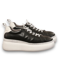 Wonders A-2632 Black/White Sneakers