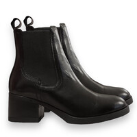 Wonders G-6224 Black Chelsea Boots