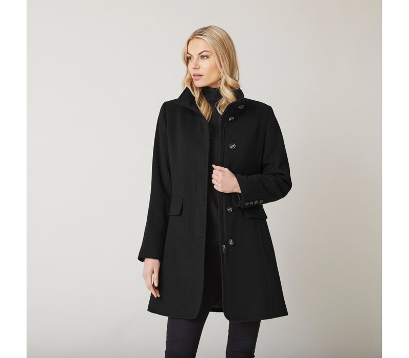 Junge CHANEL Wool mix Pea Coat in Black