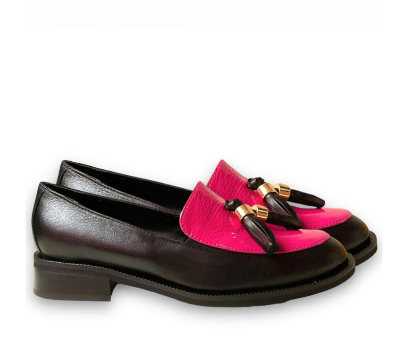 MarcoMoreo Black/Hot Pink Loafers