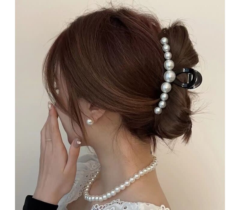 Peach SS33 large Black hair claw with Ivory Pearls