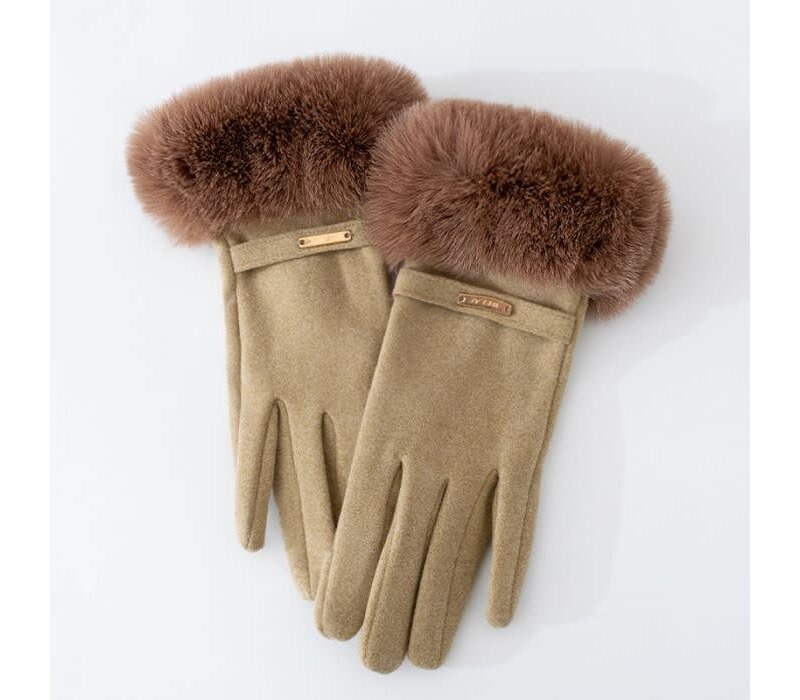 HA290 faux fur cosy lined gloves in Camel