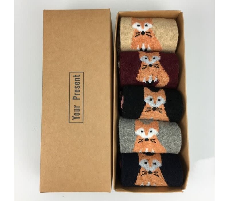 SDK071 set of 5 pairs with fox print socks with Gift box