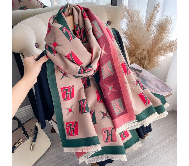 WS020 Letter H wool scarf in Fuchsia/Green