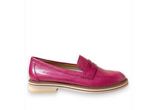 Regarde Le Ciel Regarde le Ciel DALMA Fuchsia Patent Loafer