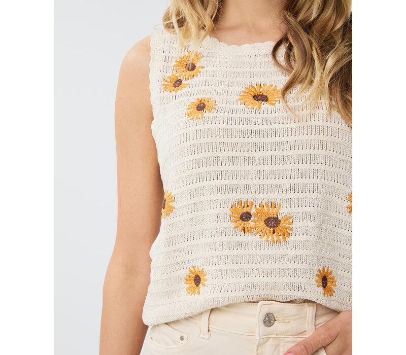 EsQualo 02201 Flowery Knit Tank Top