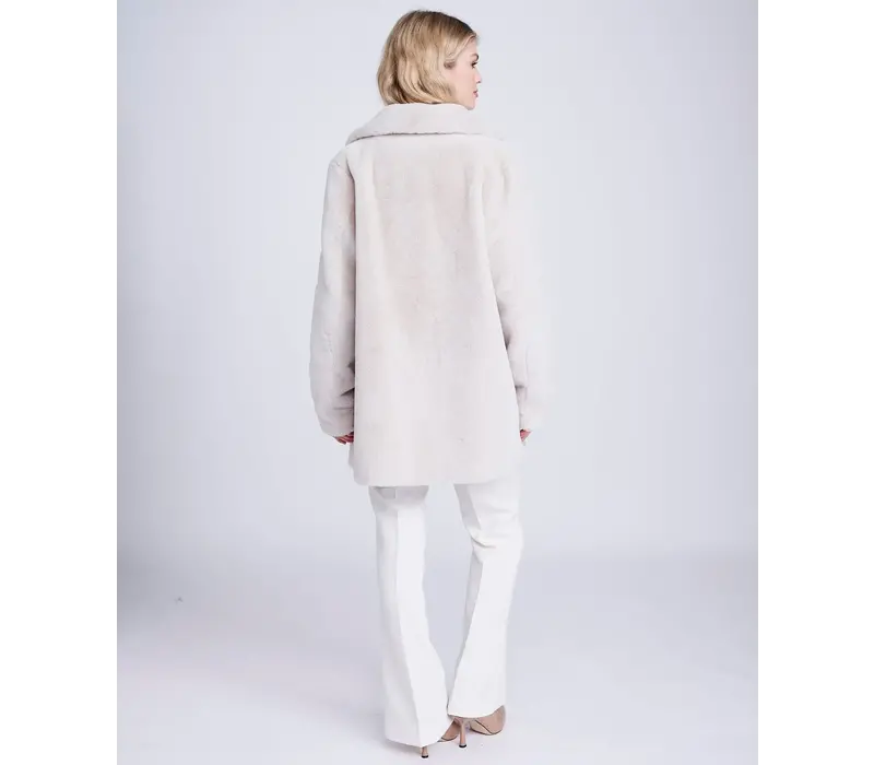 Pia Rossini KENNEDY Pearl Faux Fur Coat