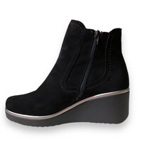 Pitillos 20042 Black Suede Wedge A/Boot