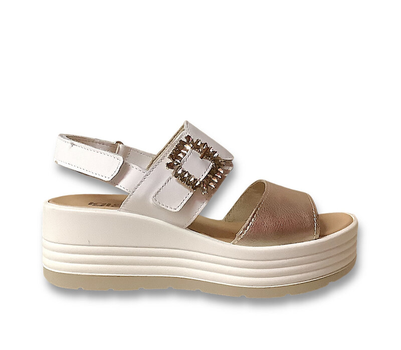 IGI&CO Wht/Gold Deco Buckle Platform Sandal