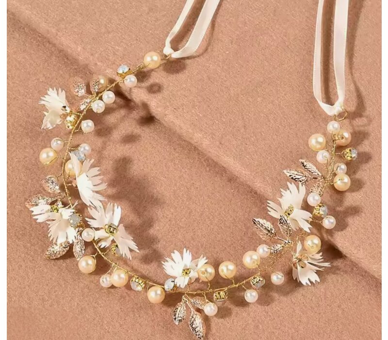 GF0021 Off White/Gold Floral Headdress