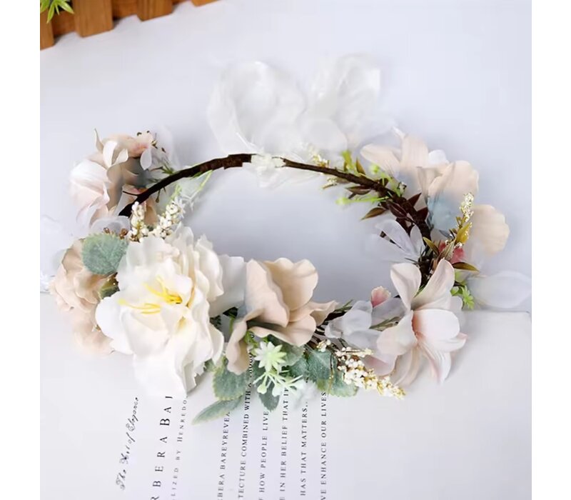GF0028 Peaches & Cream Headdress