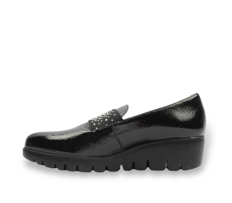 Wonders C-33158 Black Patent Slip-on