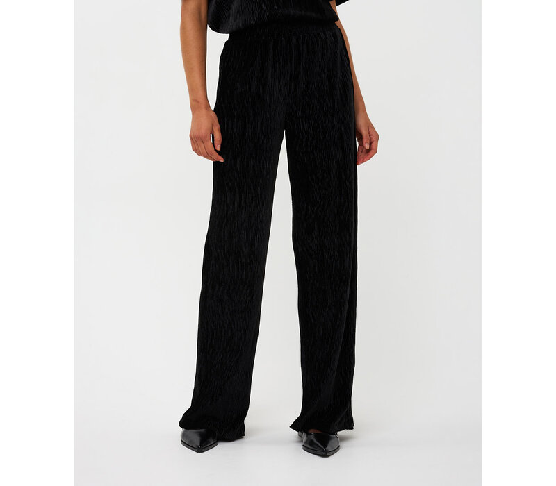 Esqualo 30717 Black Velour Plisse Trousers