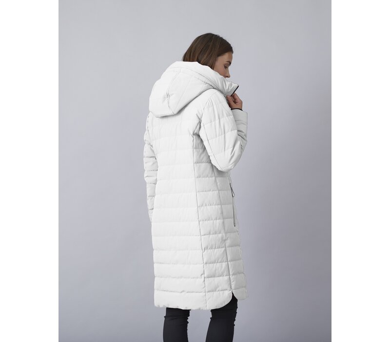 Junge KIKI Winter White long Quilted Jacket