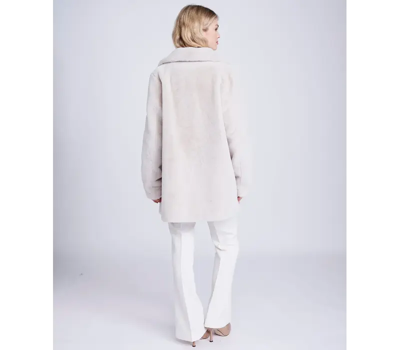 Pia Rossini KENNEDY Pearl Faux Fur Coat