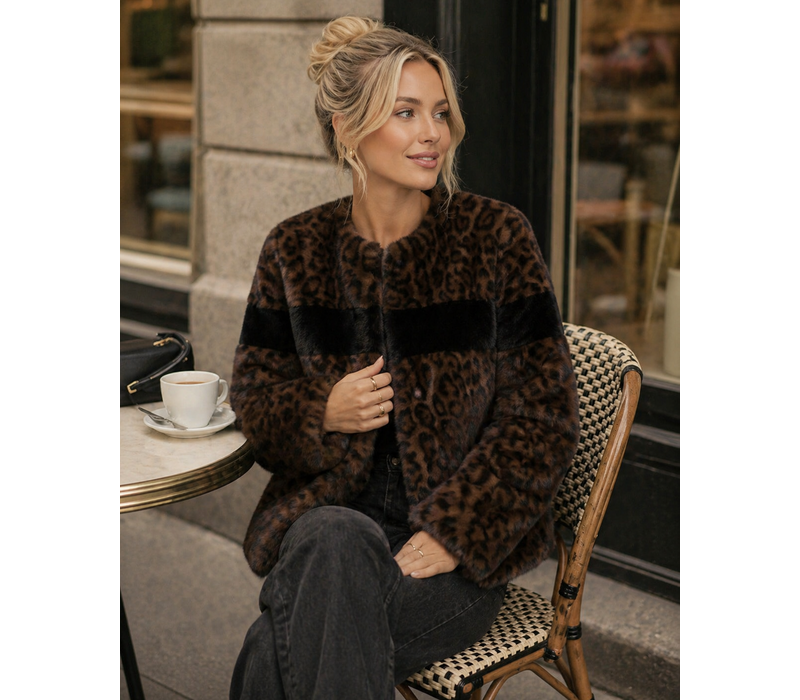Micha 143 235 Leopardprint Faux Fur Jacket