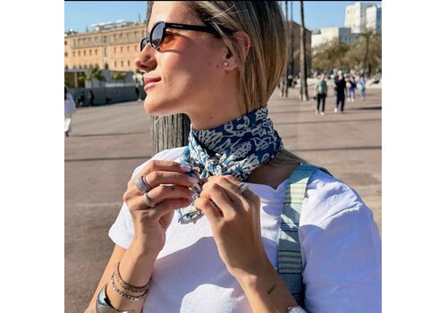 DE LA MUR DE LA MUR Blue multi Scarf “AKAY”
