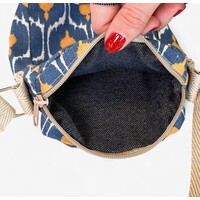 DE LA MUR “PM2BRAD ” X-Body Phone Bag