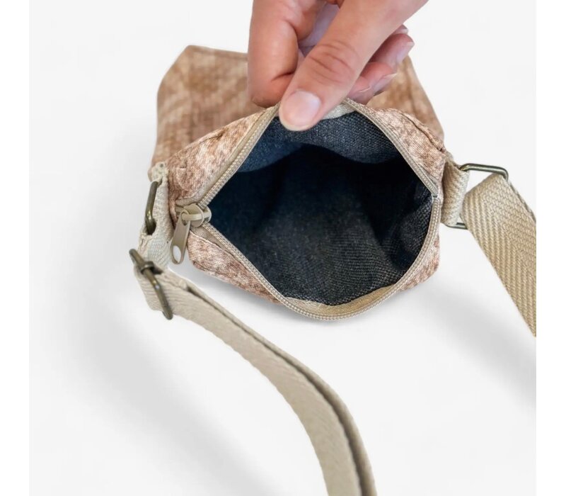 DE LA MUR “PM2FATI” X-Body Phone Bag