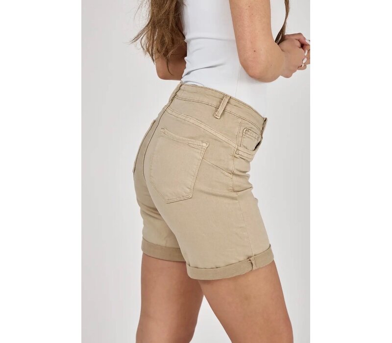 Ana & Lucy “CARMELLA” Slim Stretch Shorts