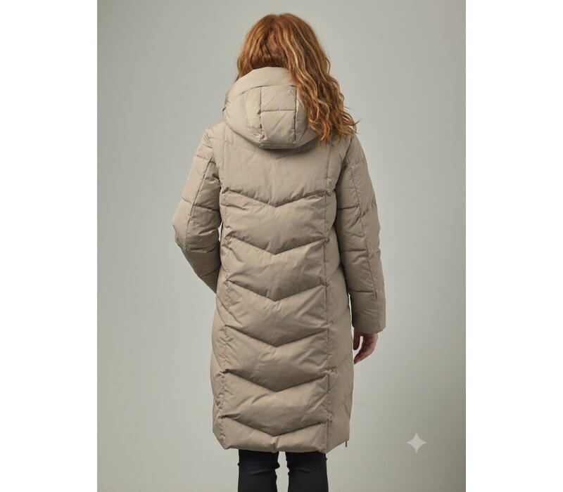 Junge PADMA Beige Goose Down Coat