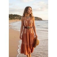 LULA Satu Tan  Leather Belt Buckle Detail