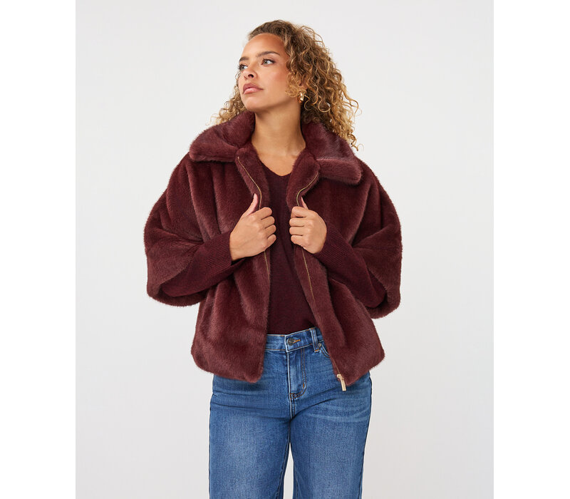 EsQualo 37500 Merlot Faux Fur Jacket