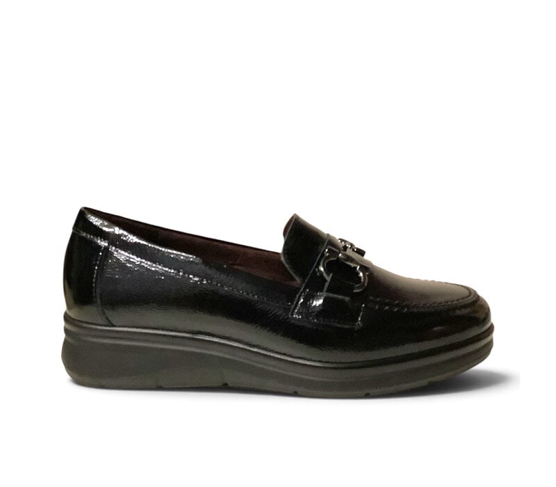 Pitillos 11502 Black Patent Leather Loafer