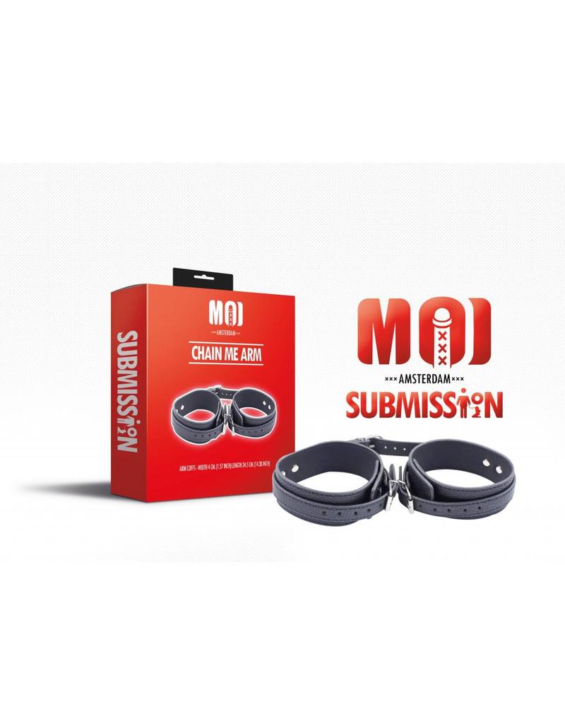 MOI Submission MOI Submission Chain Me Arm Manchettes