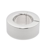Kinky Monster Étireur de testicules Kinky Monster en acier inoxydable avec fermeture magnétique, hauteur de 30mm