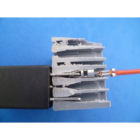 R01560 voet 4 x rel + 6 x zekering