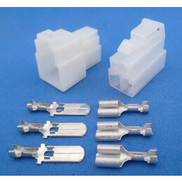 MCJ-3  stekker 3 polig