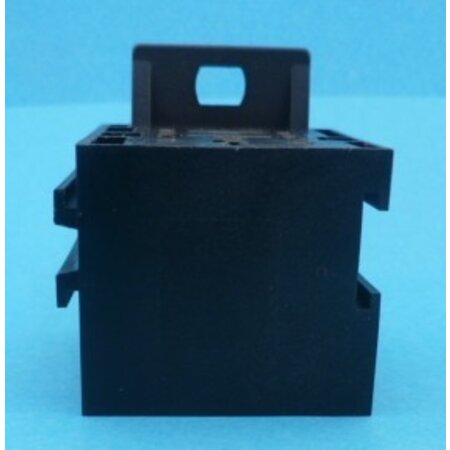 RELH55 relaisvoet 3 x 9,5 mm