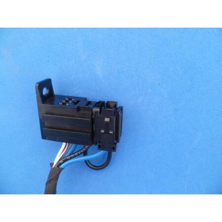 RELH009-AB  relaisvoet met aanbouwmogelijkheid