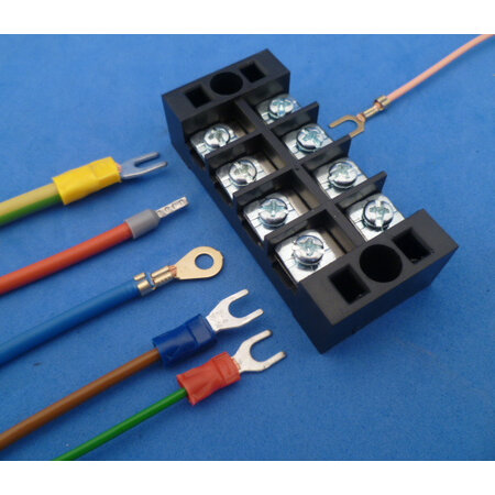 TB-2504 schroef aansluitblok 4 polig