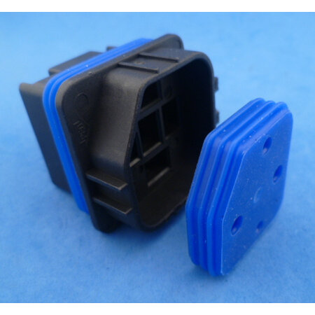 RELH-9047-WD  relaisstekker voor waterdichte relais