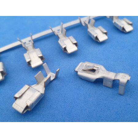 3-9919  kontakt Delphi 56er serie