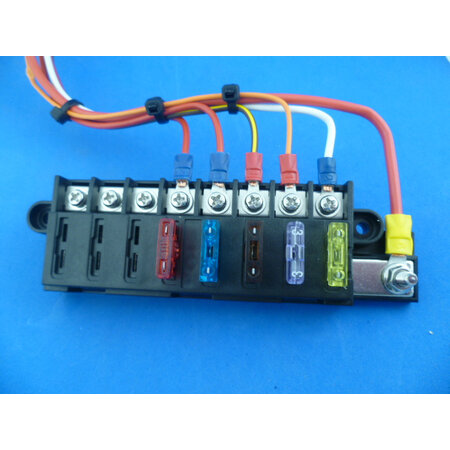 FHA-5008 zekeringkast 8 voudig