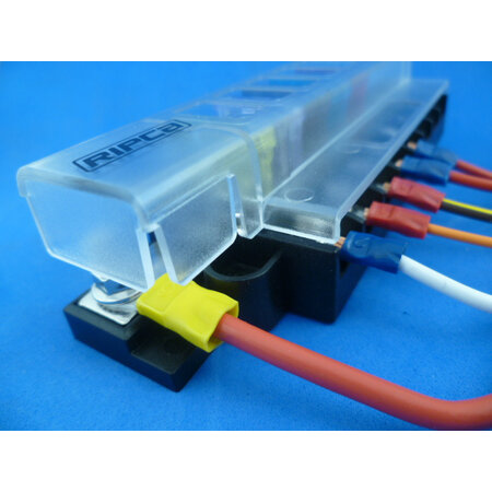 FHA-5008 zekeringkast 8 voudig