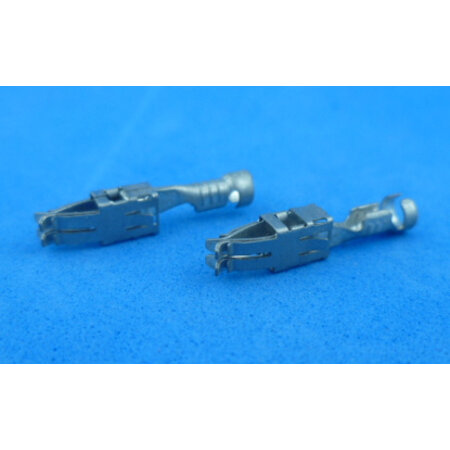 3-8050 female timer kontakt