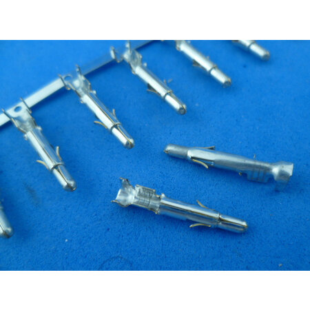 3-1210 male kontakt 0,5 - 2,0 mm2