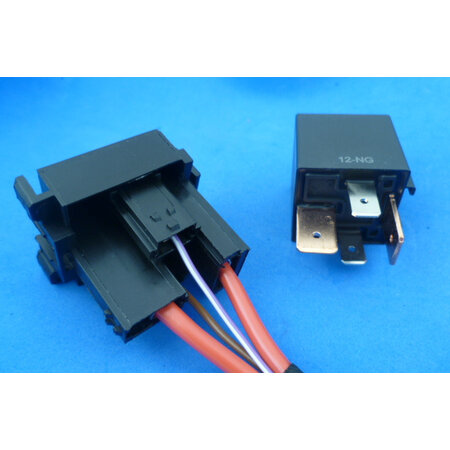 RELH-RB12 relaisvoet maxi 4 polig